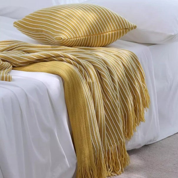 Cozy Retro Knit Bed Throw & Pillow Cover Set