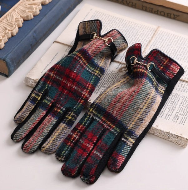 Classic British Tartan Wool Gloves