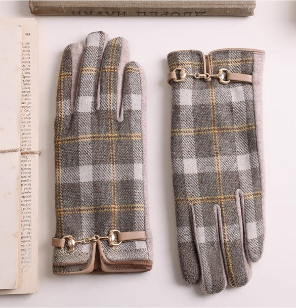 Classic British Tartan Wool Gloves