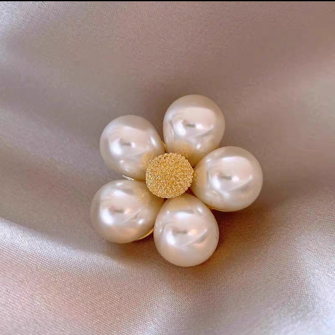 Pearl Bloom Brooch Pin