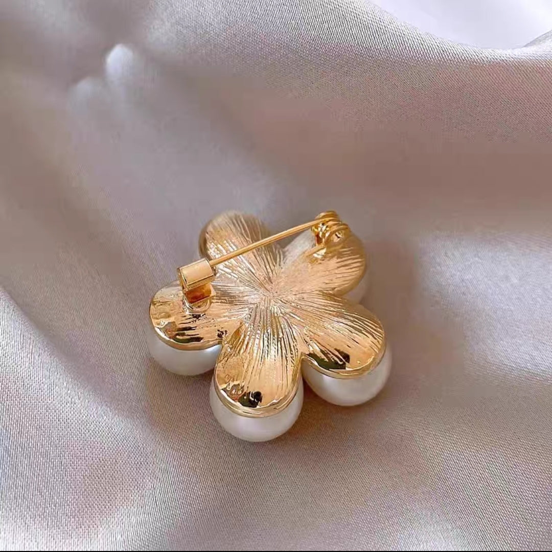 Pearl Bloom Brooch Pin
