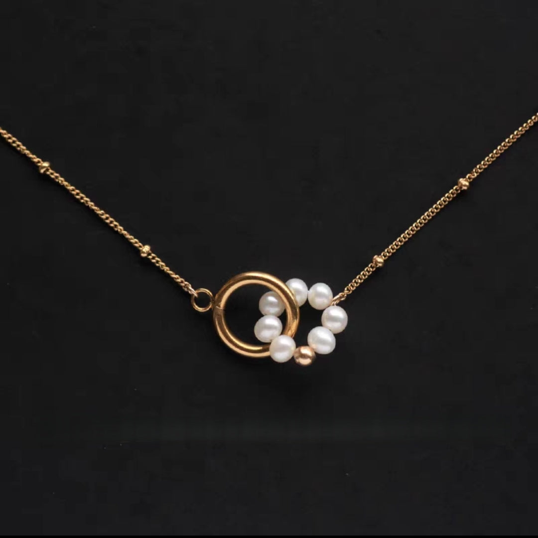 Eternal Connection Pearl Necklace