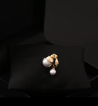 Girl with a Pearl Earring Brooch Pin