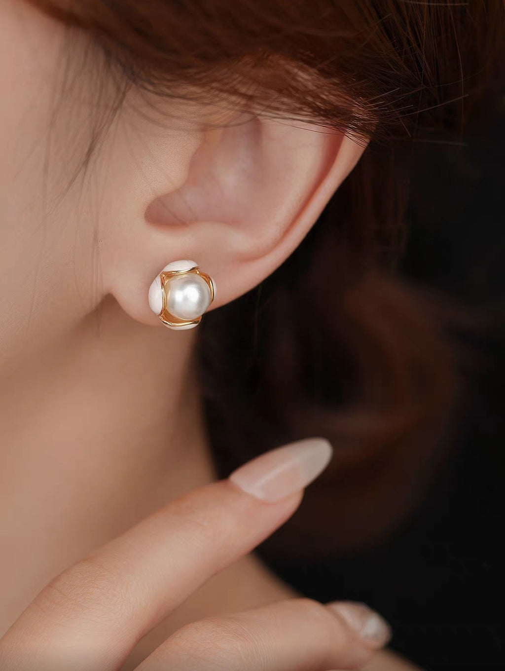 Elegant Pearl Stud Earrings